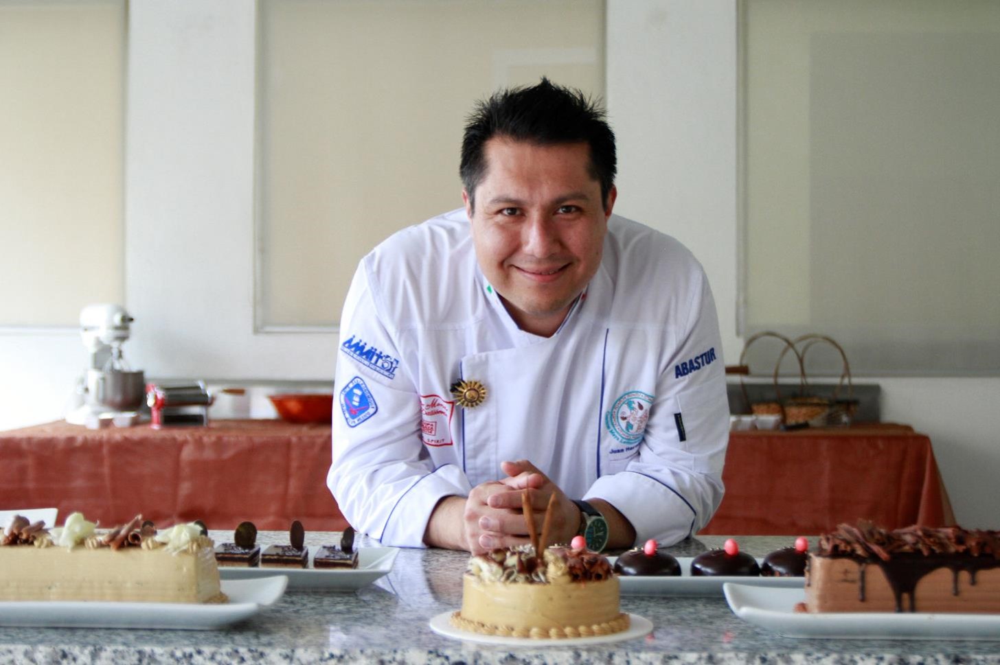 Pasteles con Chocolate: del Tradicional al Moderno