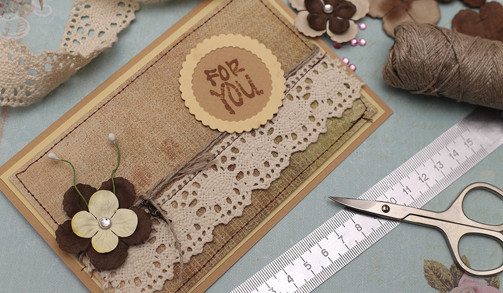 Scrapbooking: invitaciones y recordatorios para eventos sociales